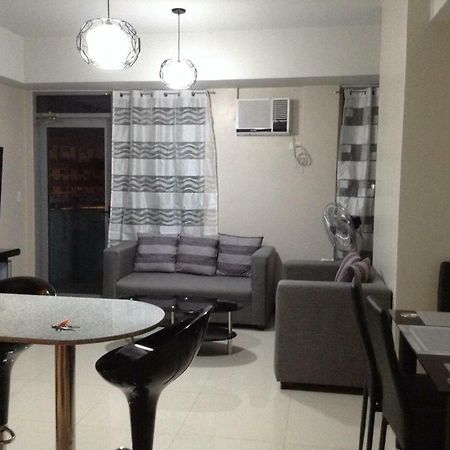 Cubao Manhattanheights Unit 11A Tower B, 2Br มะนิลา ภายนอก รูปภาพ