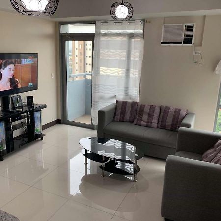Cubao Manhattanheights Unit 11A Tower B, 2Br มะนิลา ภายนอก รูปภาพ