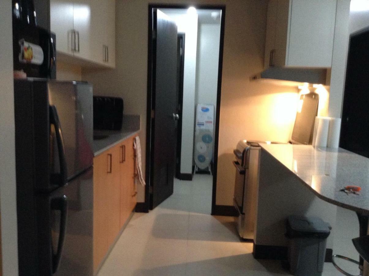 Cubao Manhattanheights Unit 11A Tower B, 2Br มะนิลา ภายนอก รูปภาพ