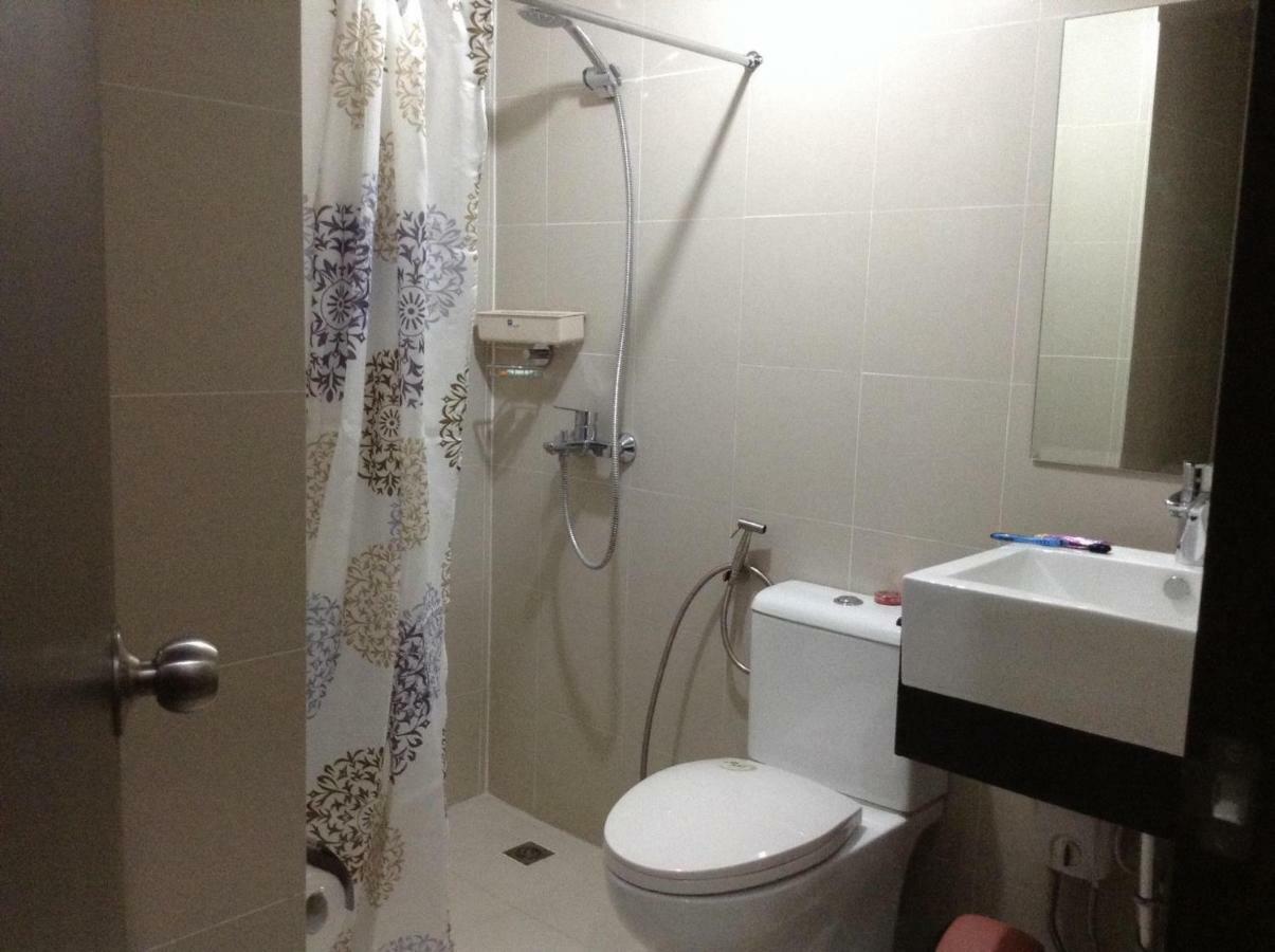 Cubao Manhattanheights Unit 11A Tower B, 2Br มะนิลา ภายนอก รูปภาพ